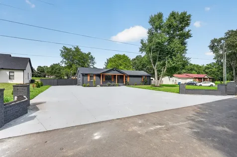 8716 Diane Street Murfreesboro TN 37129