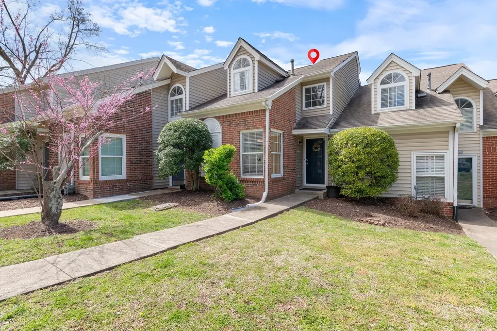306 Yorkshire Circle Nashville TN 37211