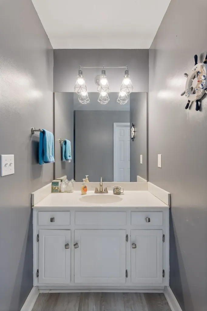 306 Yorkshire Circle Nashville TN 37211