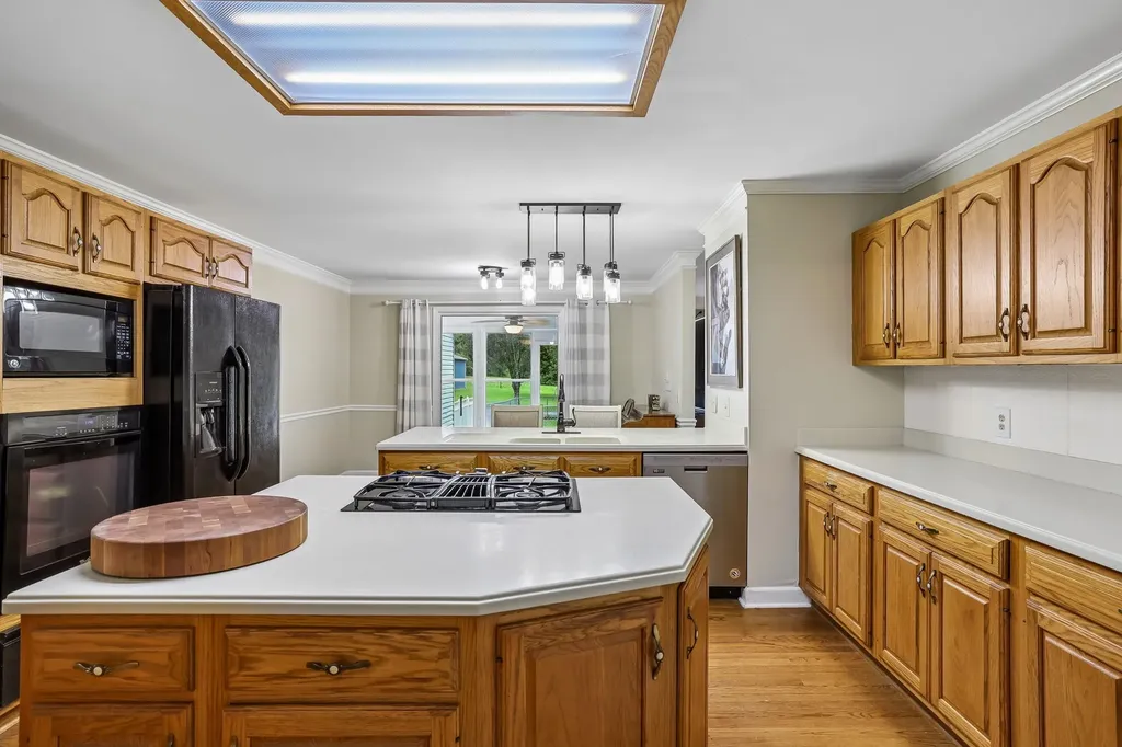 5455 Smithville Highway Mcminnville TN 37110