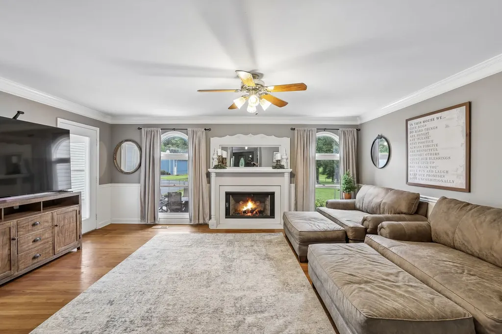 5455 Smithville Highway Mcminnville TN 37110