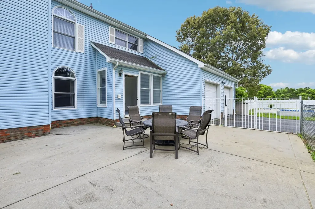 5455 Smithville Highway Mcminnville TN 37110