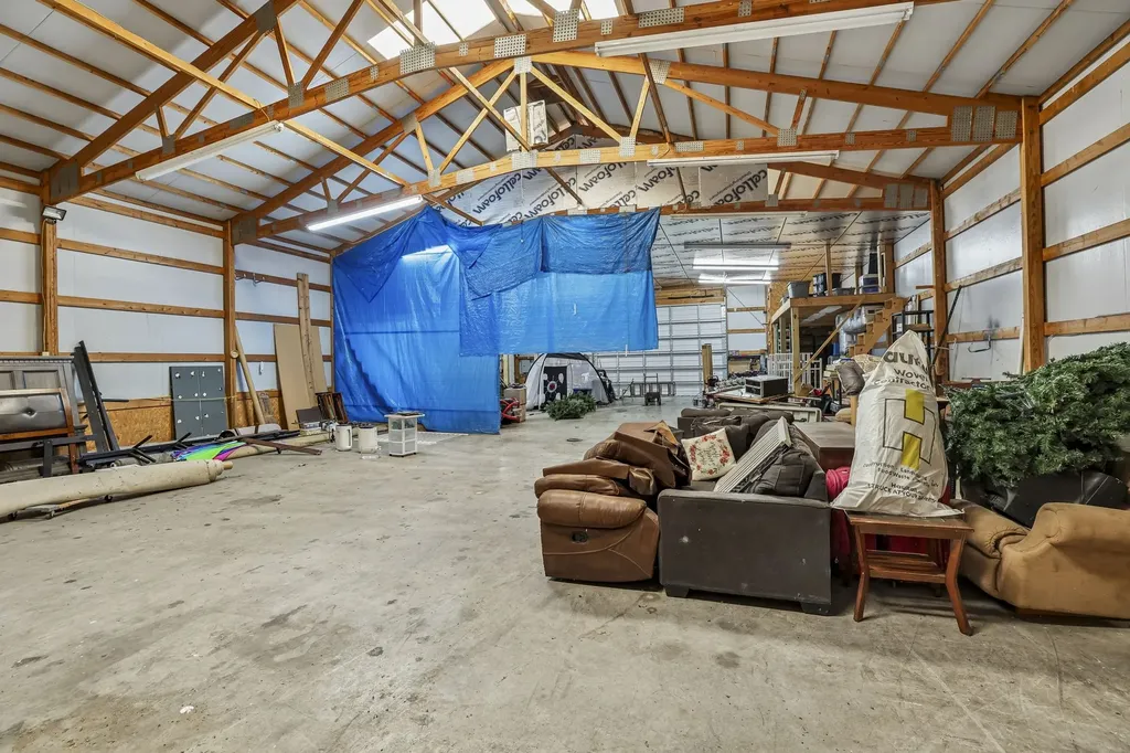 5455 Smithville Highway Mcminnville TN 37110
