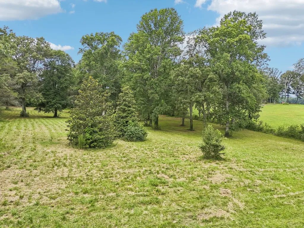 5455 Smithville Highway Mcminnville TN 37110