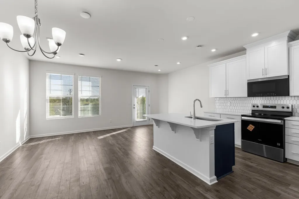5002 Dayflower Drive Hermitage TN 37076