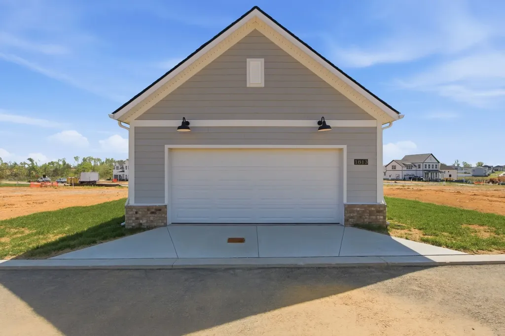 1803 Flatwaters Street Spring Hill TN 37174