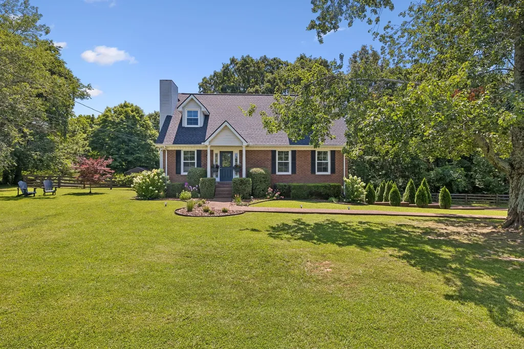 7211 Grammar Drive Fairview TN 37062
