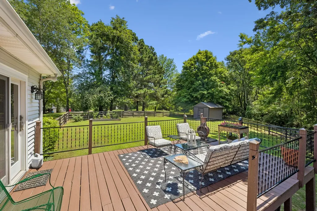 7211 Grammar Drive Fairview TN 37062