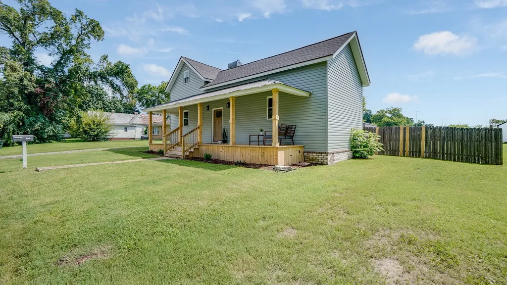 423 Anderson Street Gallatin TN 37066