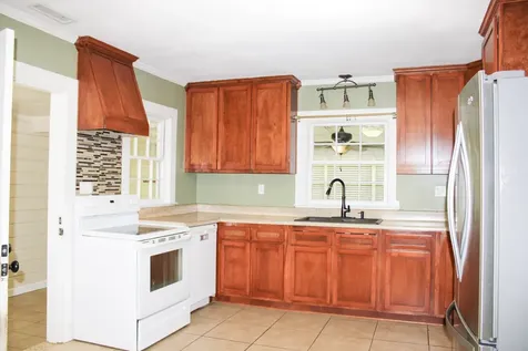 201 Emmett Ave, NW Cleveland TN 37311