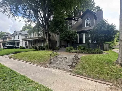 1609 Eastmoreland Avenue Memphis TN 38104