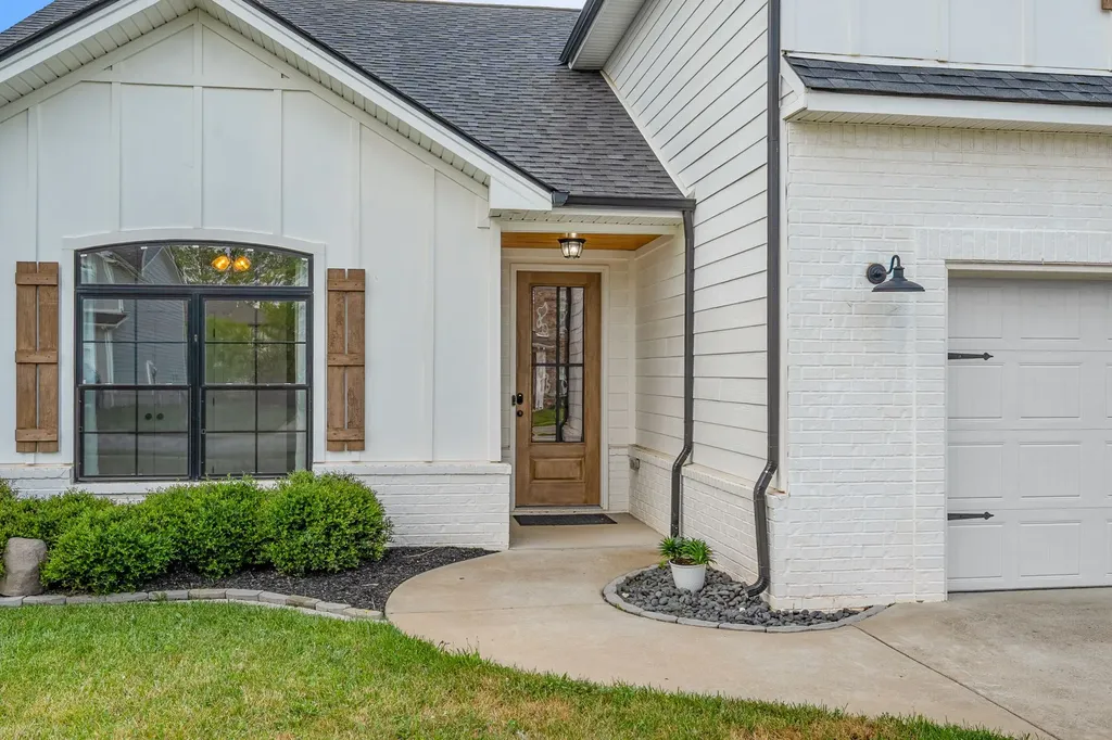 529 Dexter Drive Clarksville TN 37043