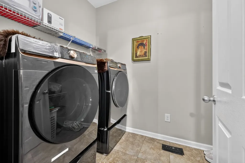 714 Crestmark Drive Mount Juliet TN 37122
