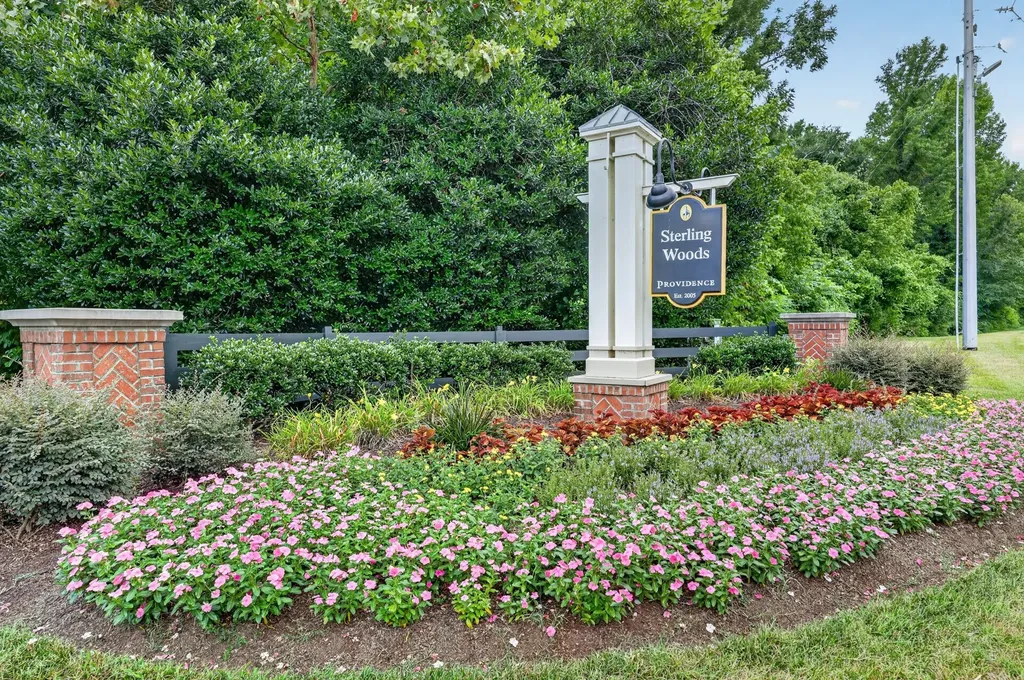 714 Crestmark Drive Mount Juliet TN 37122