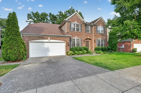 714 Crestmark Drive Mount Juliet TN 37122
