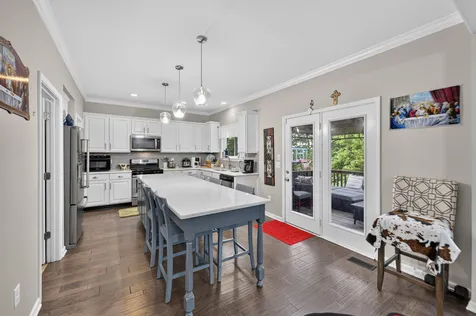 714 Crestmark Drive Mount Juliet TN 37122