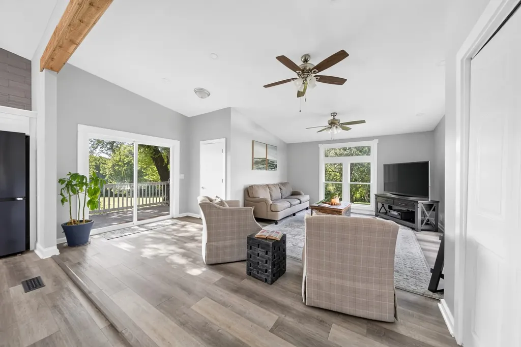 3798 Mccandless Road Columbia TN 38401