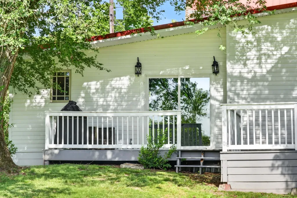 3798 Mccandless Road Columbia TN 38401