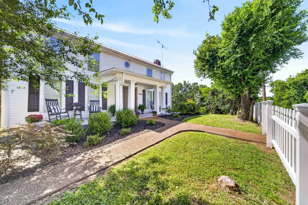 3798 Mccandless Road Columbia TN 38401