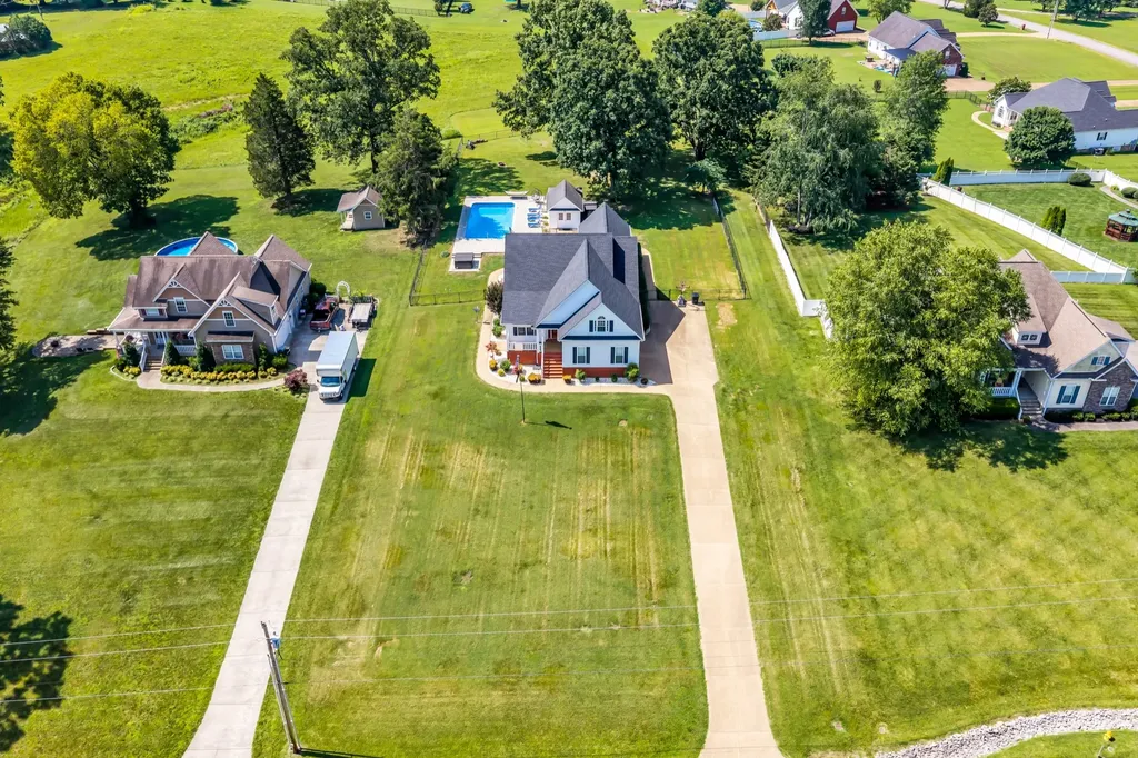 109 Hillside Drive Dickson TN 37055