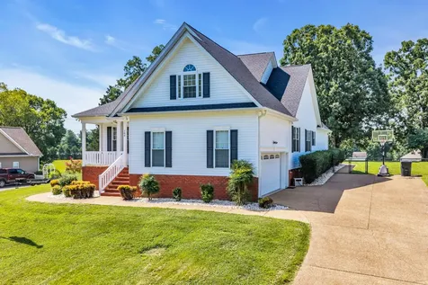 109 Hillside Drive Dickson TN 37055