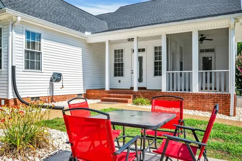 109 Hillside Drive Dickson TN 37055
