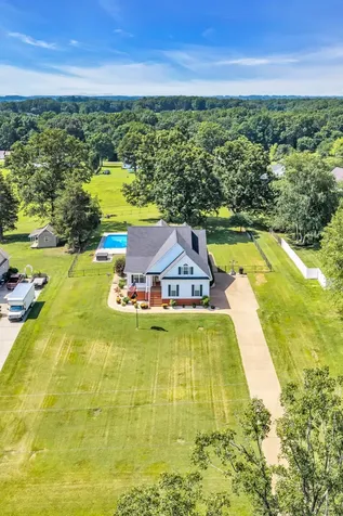 109 Hillside Drive Dickson TN 37055
