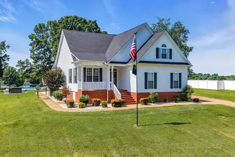 109 Hillside Drive Dickson TN 37055