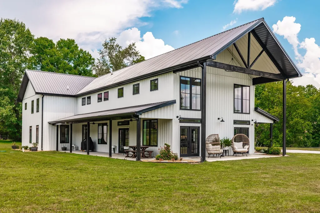 1243 Madison Creek Road Goodlettsville TN 37072