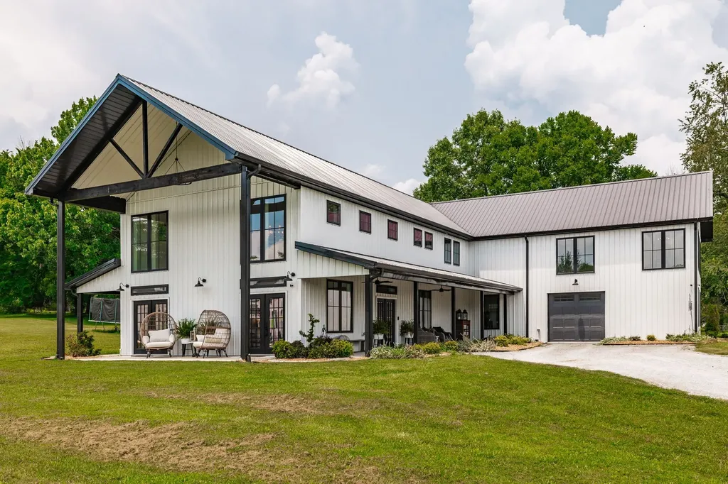 1243 Madison Creek Road Goodlettsville TN 37072