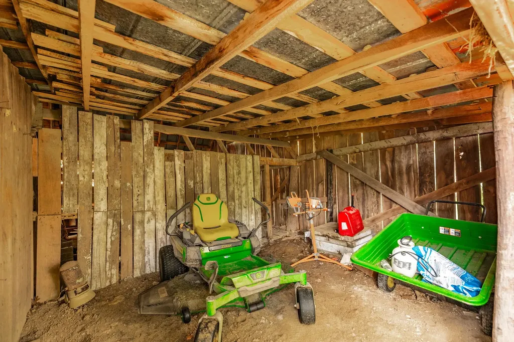 1243 Madison Creek Road Goodlettsville TN 37072