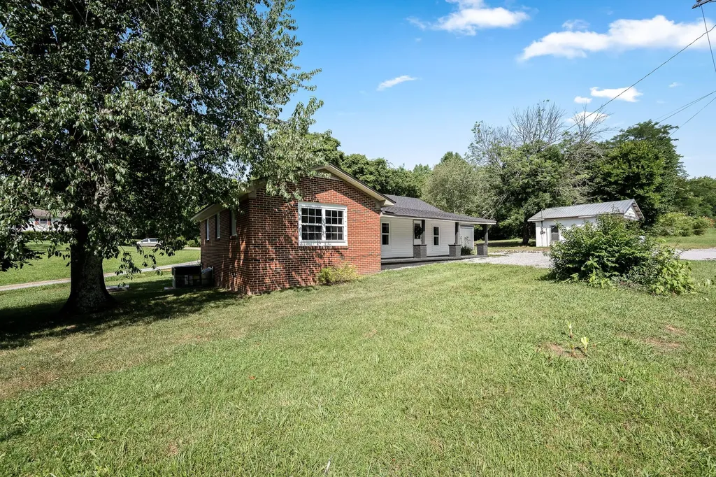 738 Old Mcminnville Highway Woodbury TN 37190