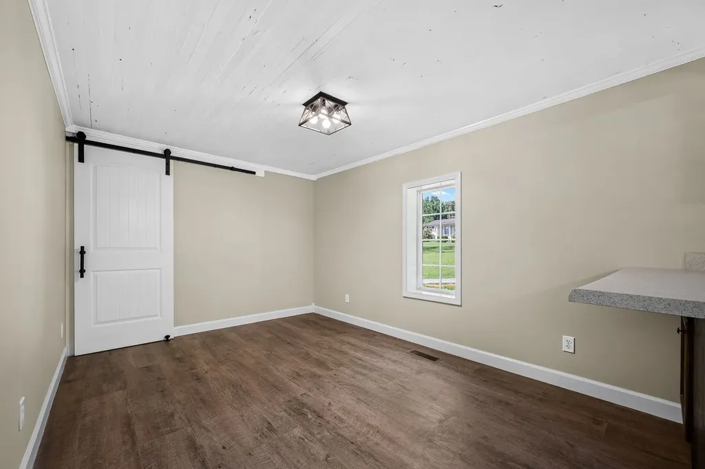 738 Old Mcminnville Highway Woodbury TN 37190
