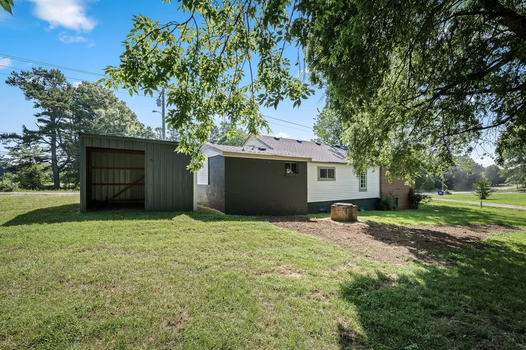 738 Old Mcminnville Highway Woodbury TN 37190