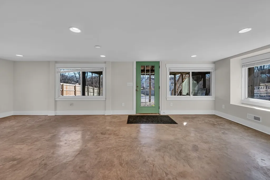 1202 Kirkland Avenue Nashville TN 37216