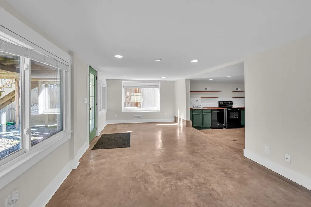 1202 Kirkland Avenue Nashville TN 37216