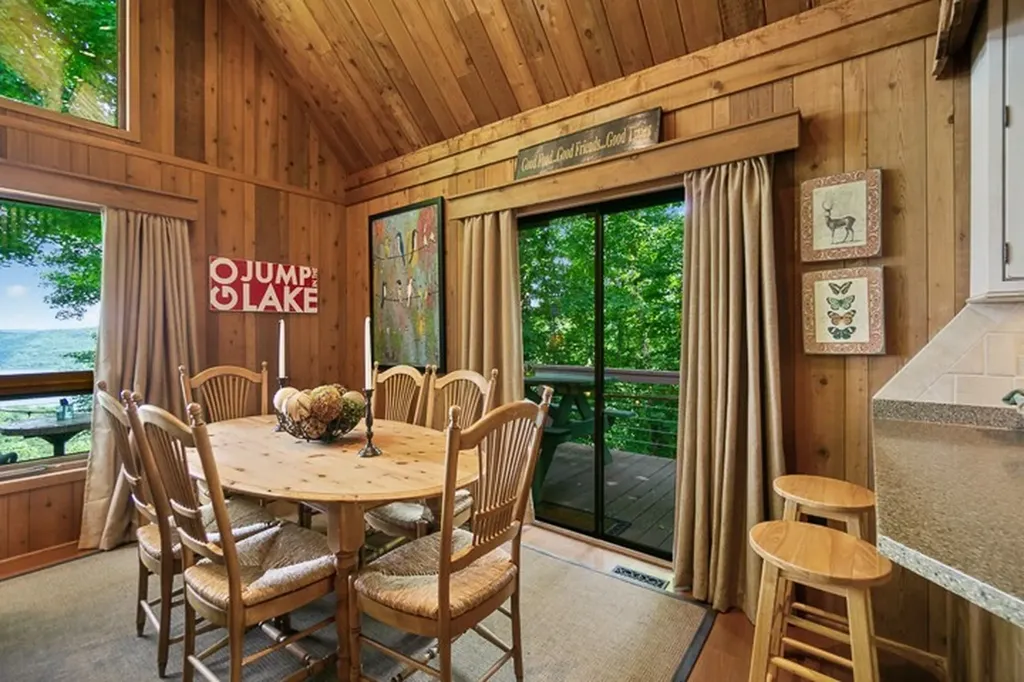 484 Bridgeview Place Smithville TN 37166