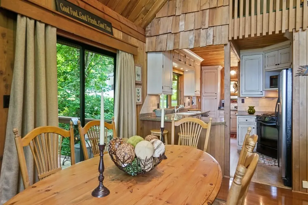 484 Bridgeview Place Smithville TN 37166