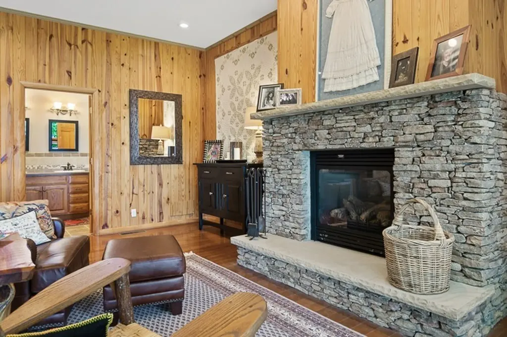 484 Bridgeview Place Smithville TN 37166
