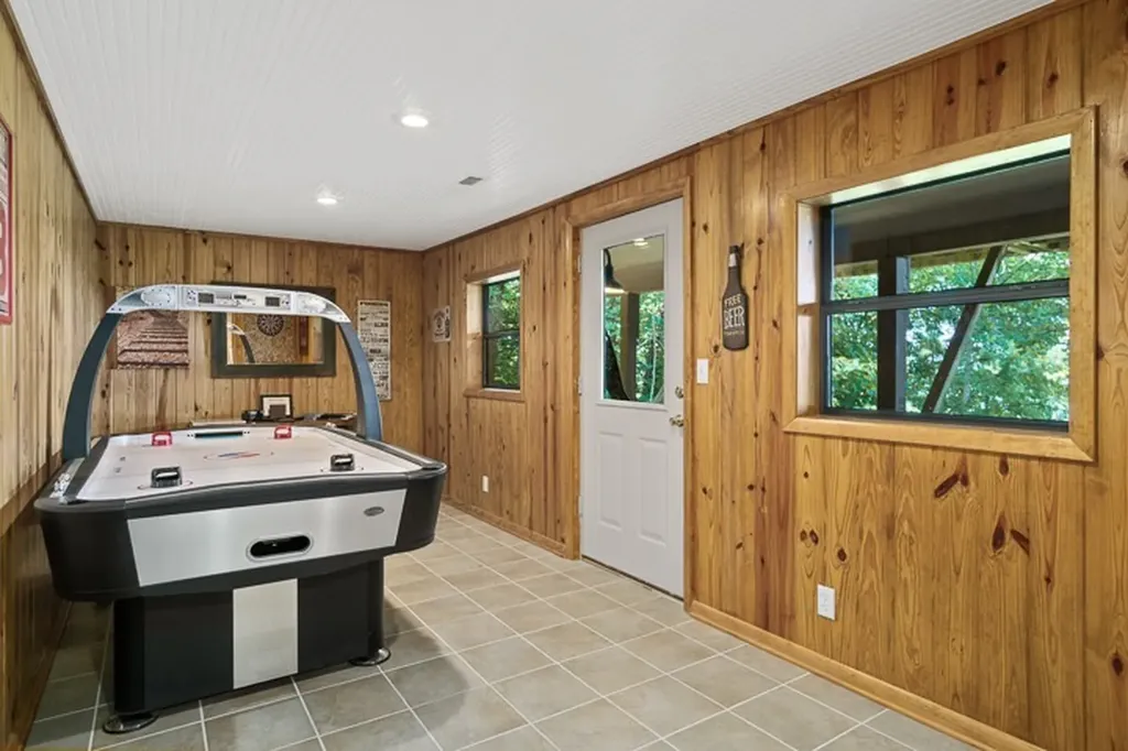 484 Bridgeview Place Smithville TN 37166
