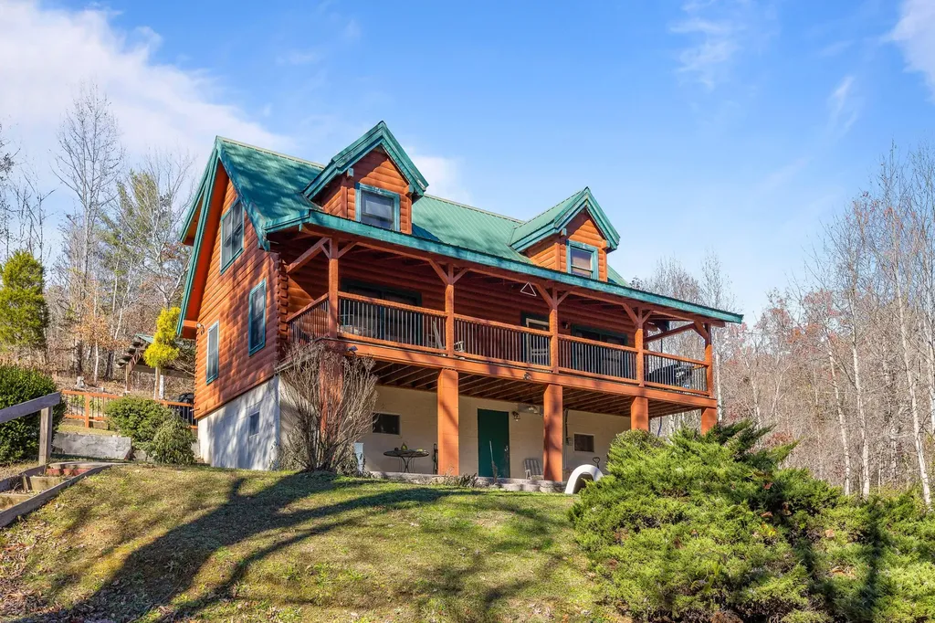 310 Rural Vale Road Tellico Plains TN 37385