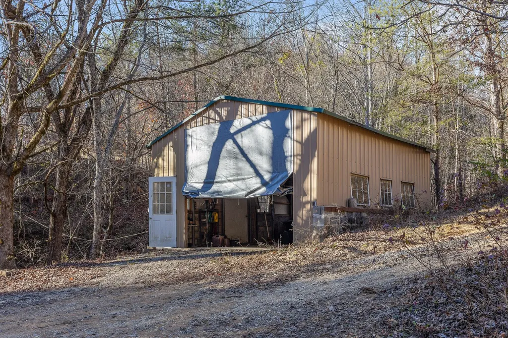 310 Rural Vale Road Tellico Plains TN 37385