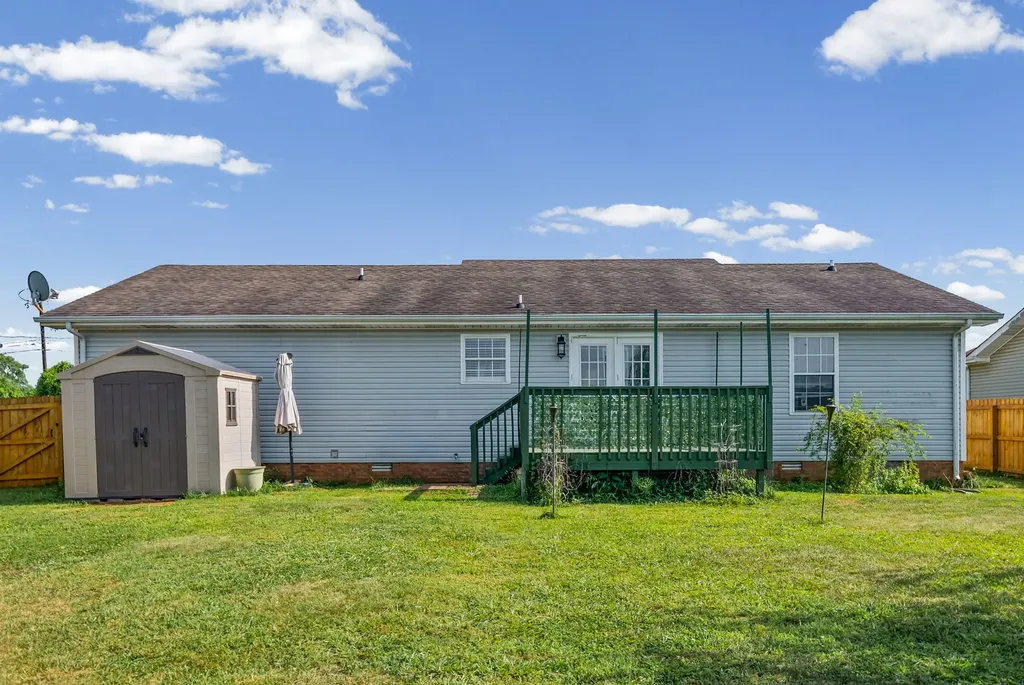 1051 Mcclardy Road Clarksville TN 37042