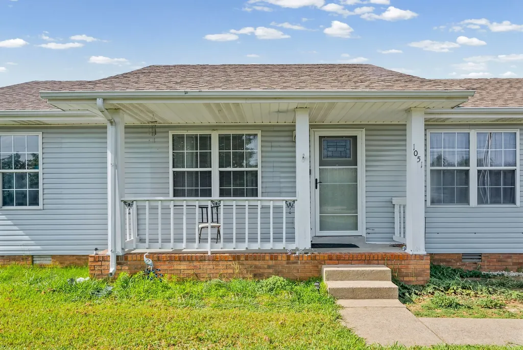 1051 Mcclardy Road Clarksville TN 37042