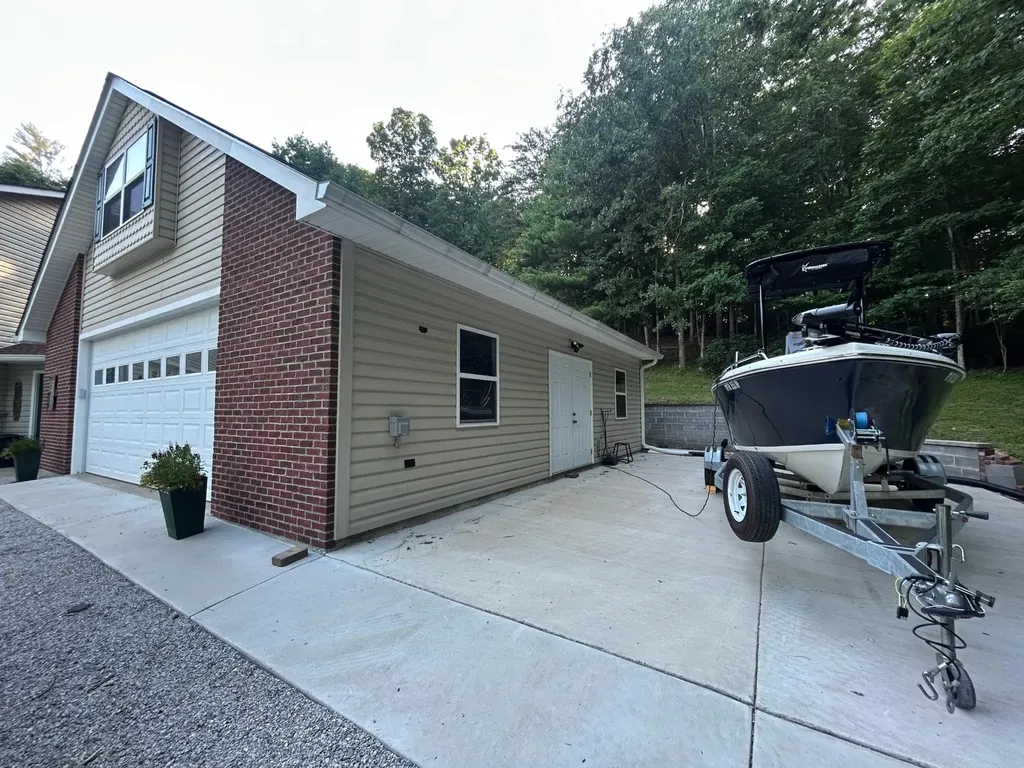 290 Goodstock Road Crossville TN 38555
