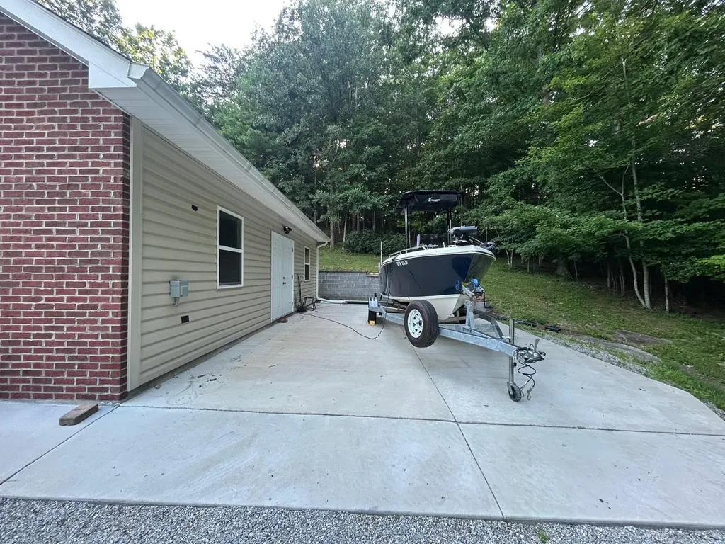 290 Goodstock Road Crossville TN 38555
