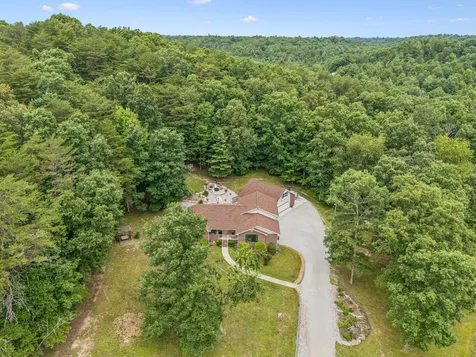 290 Goodstock Road Crossville TN 38555