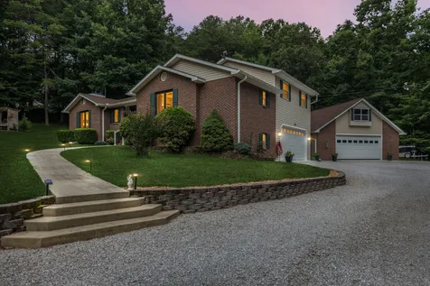 290 Goodstock Road Crossville TN 38555