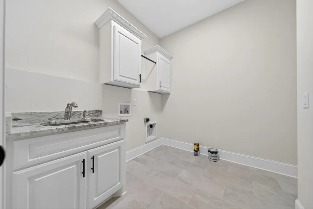 124 Scarsdale Dr, S Hendersonville TN 37075