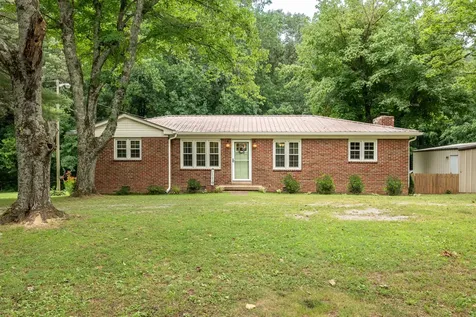 269 Pleasant Ridge Road Goodspring TN 38460
